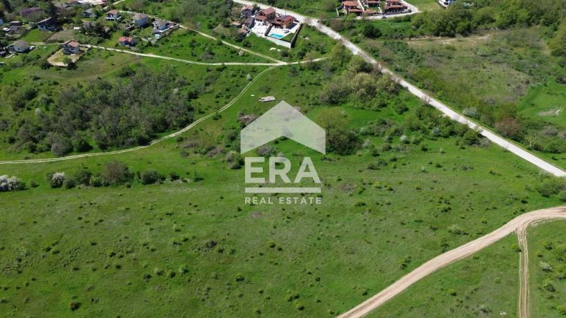 Урегулиран поземлен имот за продажба, в м-т Дълбокия път на с. Близнаци, общ. Аврен, обл. Варна