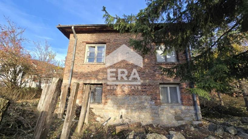 ЕRA Надежда продава къща в с. Богданов дол обл. Перник, гр. Перник