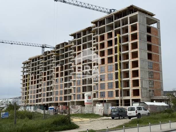 Двустаен южен апартамент за продажба, в новострояща се сграда пред Акт 14, в жк Кайсиева градина, Варна