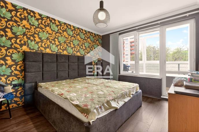 Тристаен апартамент за продажба в кв. Левски 1, Варна