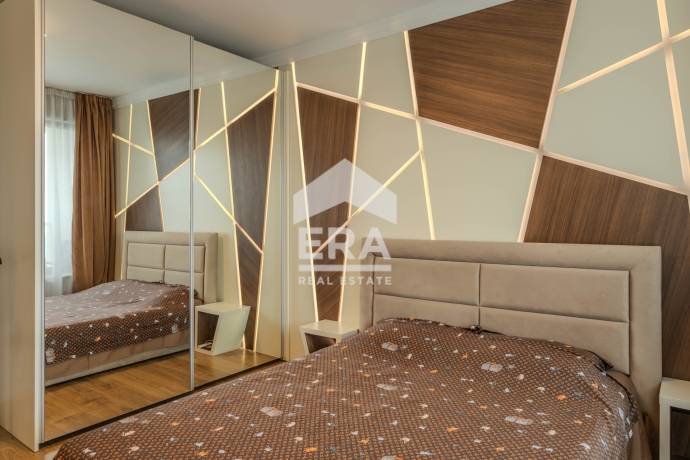 Обзаведен двустаен апартамент в Elegance Residence, Ален Мак.