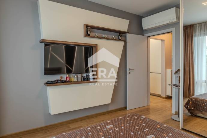 Обзаведен двустаен апартамент в Elegance Residence, Ален Мак.