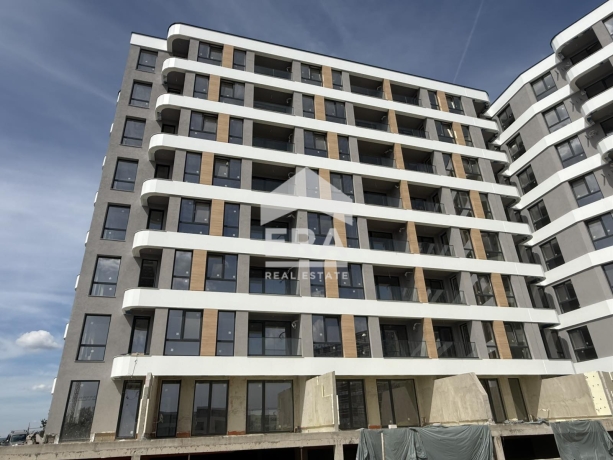 Тристаен апартамент за продажба в кв. Владислав Варненчик 1, Варна