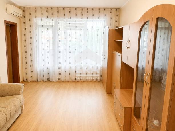 Двустаен обзаведен апартамент за продажба кв. ХЕИ , гр. Варна