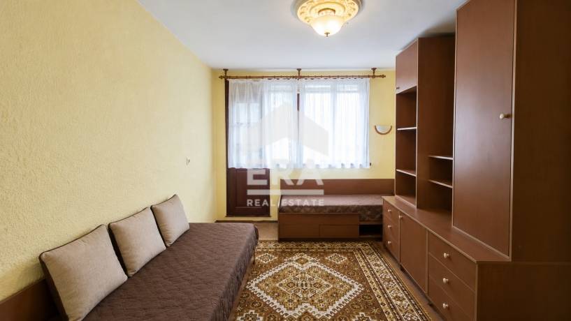 Къща за продажба в кв. Вилна зона, Търговище