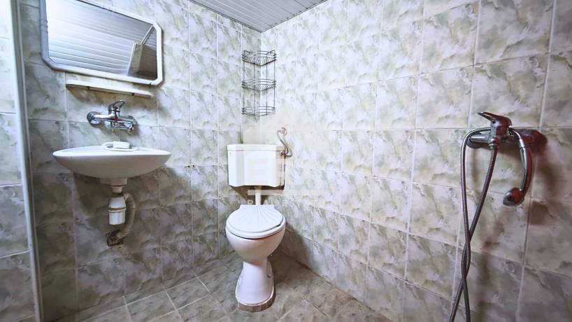 Къща за продажба в кв. Вилна зона, Търговище