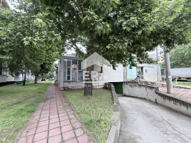 ЕКСКЛУЗИВНО! ЕРА Дръстър предлага за продажба търговско помещение в закрит пазар - ДАП, гр. Силистра!