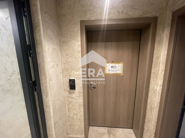 ERA Тера предлага за продажба двустаен апартамент в новостроящ се затворен комплекс с акт 15 в м. Гърдова глава.