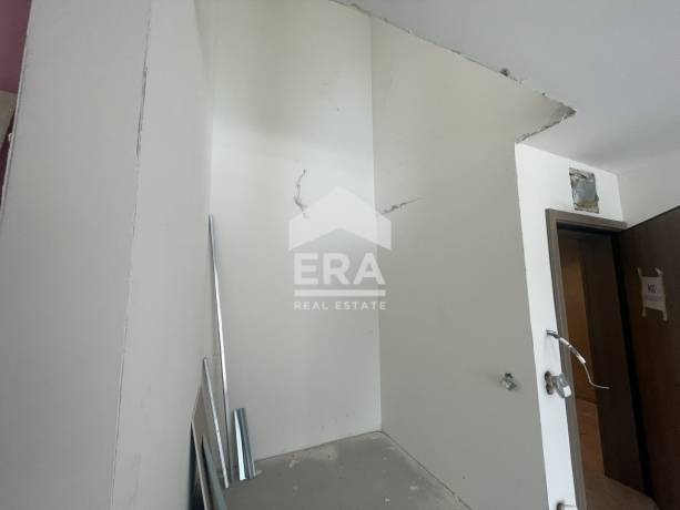 ERA Тера предлага за продажба многостаен мезонет в новостроящ се затворен комплекс с акт 15 в м. Гърдова глава.