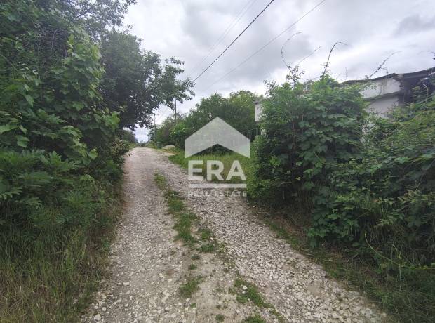 Ексклузивен урегулиран поземлен имот за продажба, в с. Садово, общ. Аврен, обл. Варна