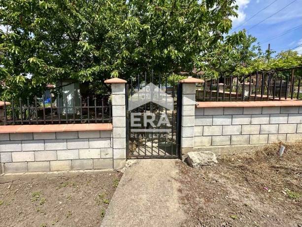 ЕКСКЛУЗИВНО! ЕРА Добруджа предлага за продажба къща в село Стефаново!