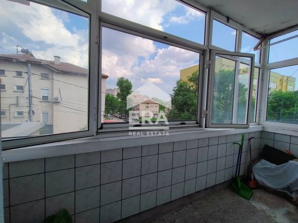Етаж от къща за продажба в кв. Байкал, Кърджали