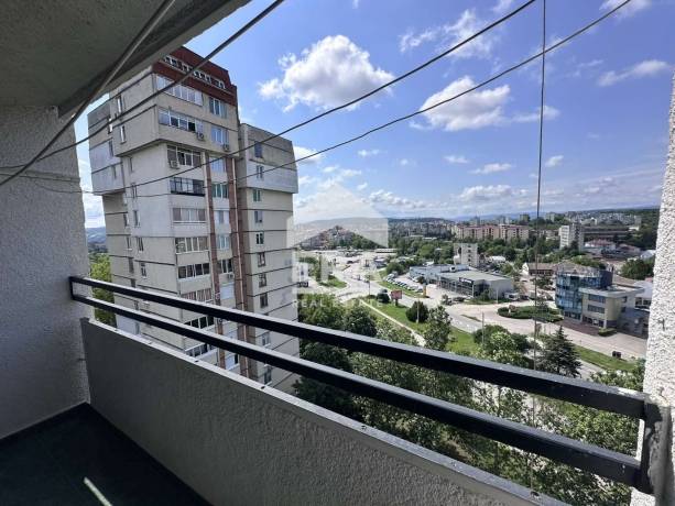 Четиристаен апартамент кв. Кольо Фичето, Велико Търново