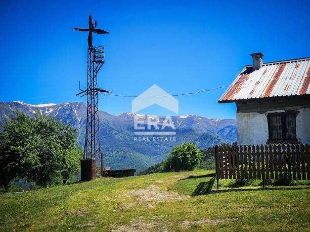 Вила в гората над гр. Рила в м-т Шипочен