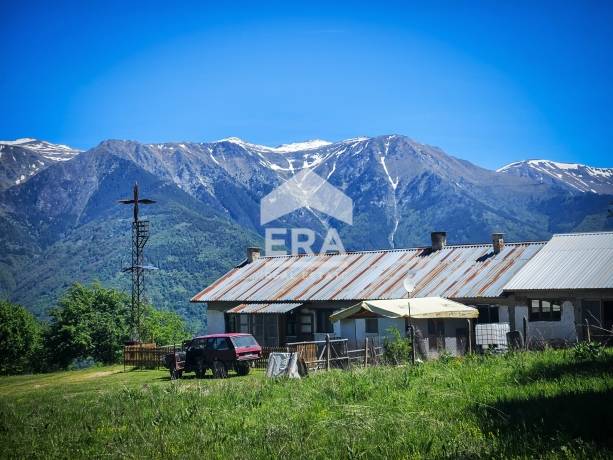 Вила в гората над гр. Рила в м-т Шипочен