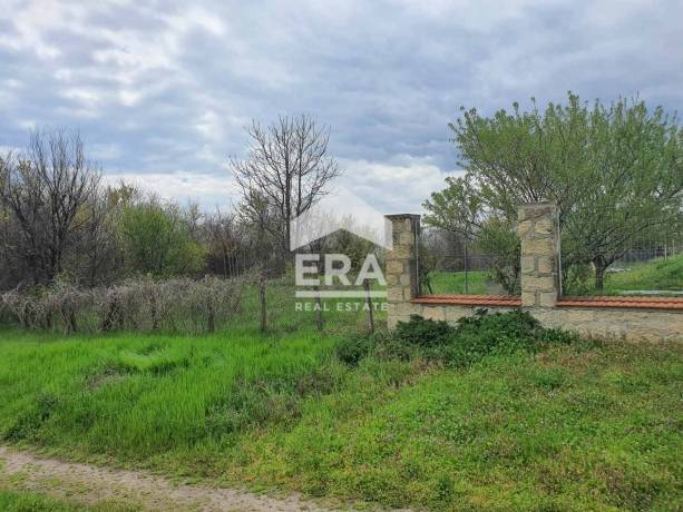 Парцел в село Добрина, град Провадия, област Варна