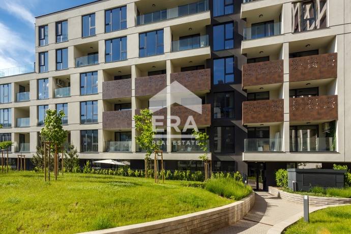 Тристаен апартамент за продажба в кв. Кръстова вада, София