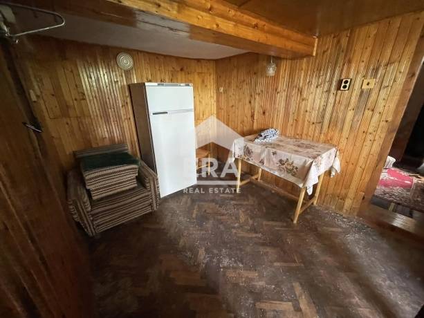 Къща за продажба в с. Черковна, област Варна