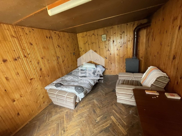 Къща за продажба в с. Черковна, област Варна