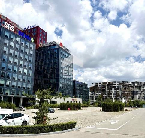 Двустаен апартамент за продажба в кв. Полигона, София
