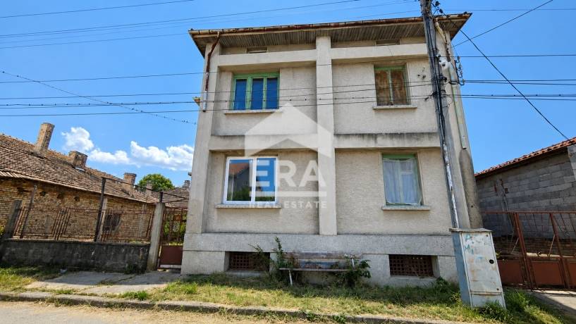 Къща за продажба в гр. Попово, област Търговище