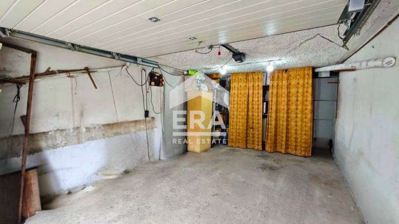 Многостаен апартамент за продажба в кв. Боровец, Търговище