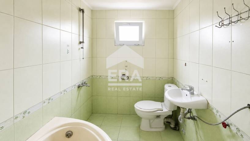 Къща за продажба в кв. Вароша, Търговище