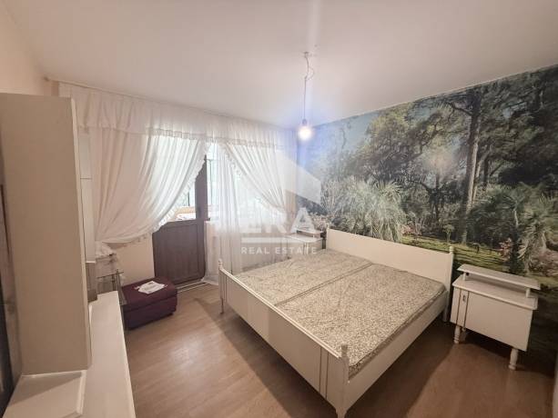 Четиристаен апартамент за продажба в кв. Дружба 3, Русе