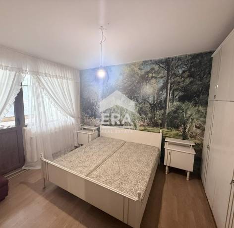 Четиристаен апартамент за продажба в кв. Дружба 3, Русе