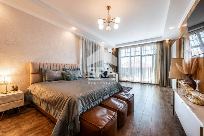 Къща за продажба в м-т Долна Трака, Варна