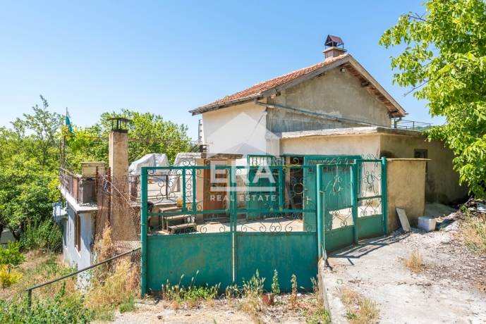 Къща за продажба в с. Доброглед, област Варна