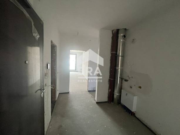 Четиристаен апартамент за продажба в кв. Витоша, София
