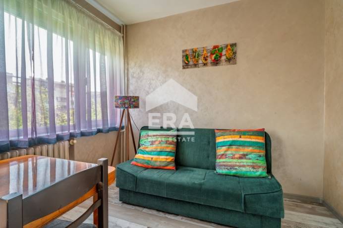 Двустаен апартамент за продажба в кв. Красно село, София