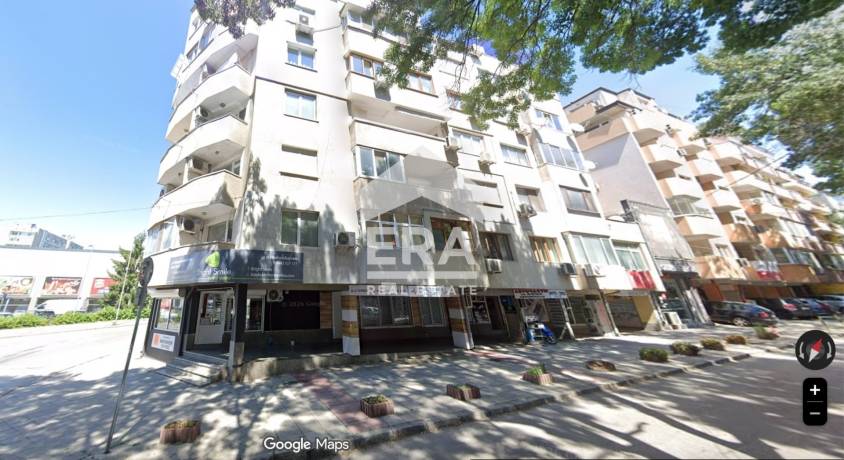 Тристаен апартамент в района на Окръжна Болница, гр. Варна