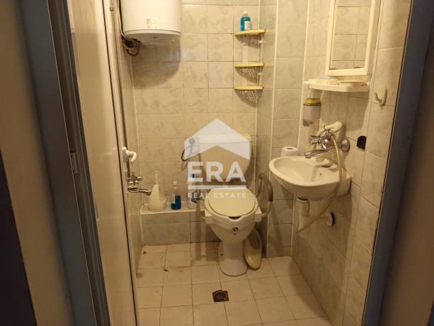 Тристаен апартамент за продажба в кв. Павлово, София
