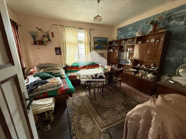 Къща за продажба в гр. Българово, област Бургас