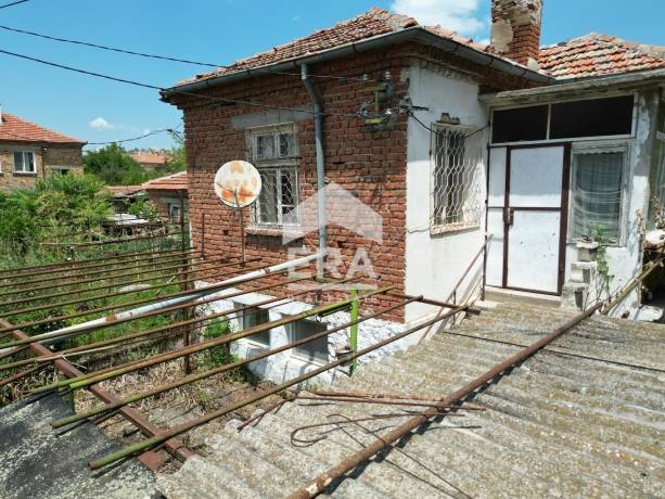 Къща за продажба в гр. Българово, област Бургас