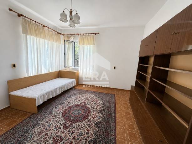 Къща за продажба в кв. Изгрев, Хасково