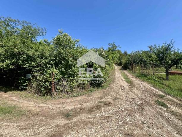 Парцел за продажба в с. Николово, област Русе