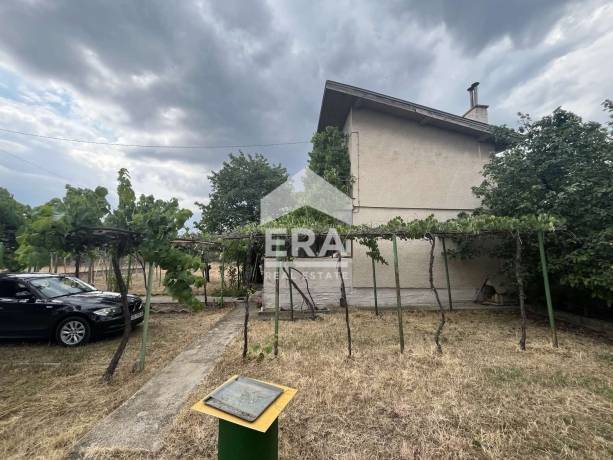 ЕРА Надежда продава къща в Драговищица