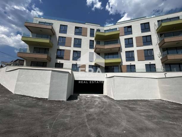 Тристаен апартамент за продажба в кв. Виница, Варна