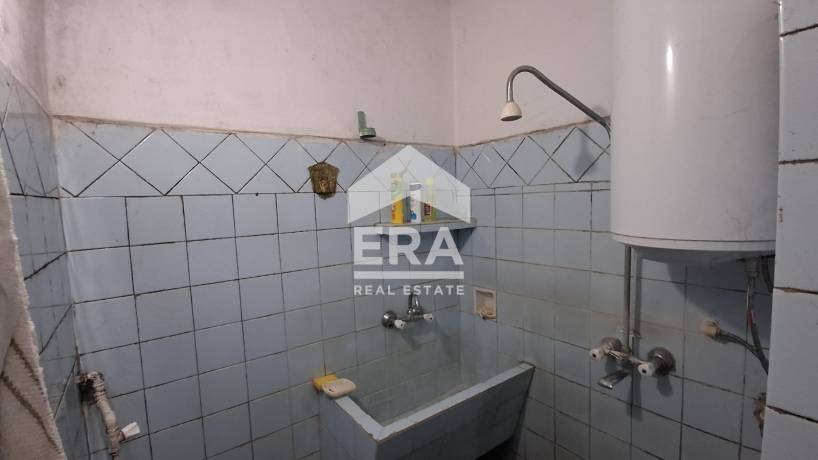 Етаж от къща в ж.к. Родина 1