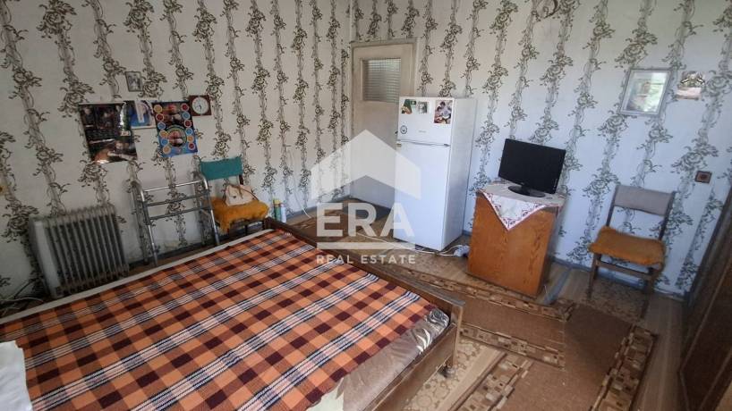 Етаж от къща за продажба в кв. Родина 1, Русе