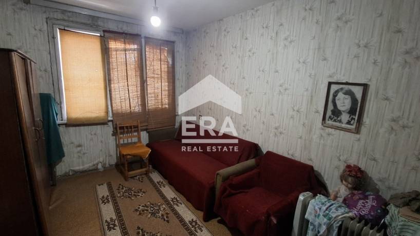 Етаж от къща за продажба в кв. Родина 1, Русе