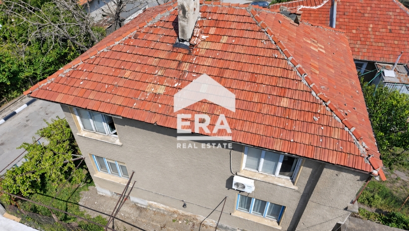 Етаж от къща за продажба в кв. Родина 1, Русе