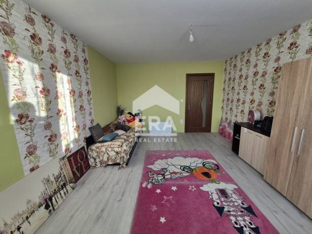 Къща за продажба в гр. Костинброд, област София