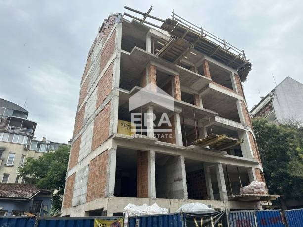 Двустаен апартамент за продажба в кв. ЛК Тракия, Варна