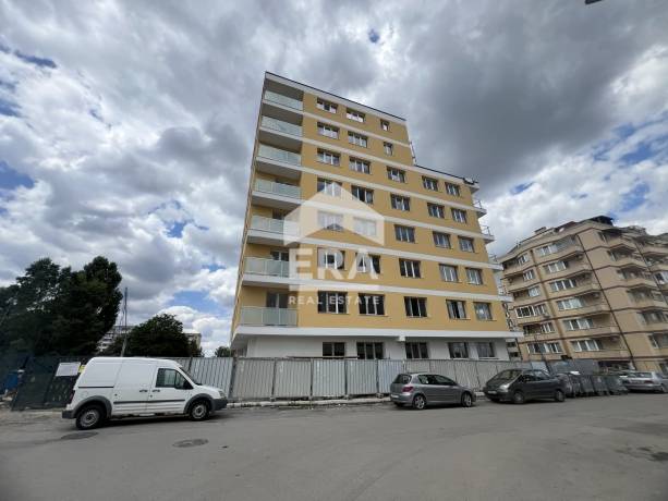 ЕРА Надежда продава тристаен апартамент пред АКТ 14 в ж.к. Люлин 3, на метри от метростанция "Люлин"
