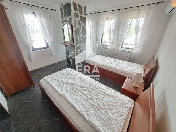 Къща за продажба в с. Бата, област Бургас