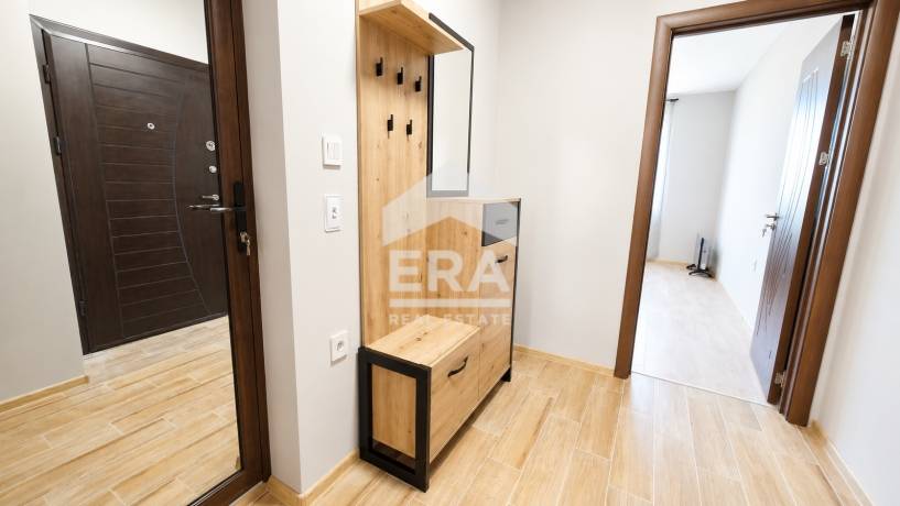 Двустаен обзаведен апартамент в кв. Бузлуджа